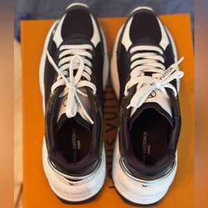 Authentic Louis Vuitton Run 55 Sneaker